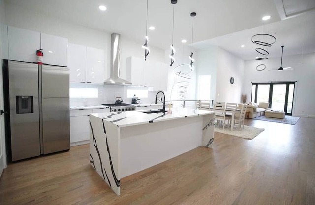 Skyline Gem Penthouse Loft Dallas