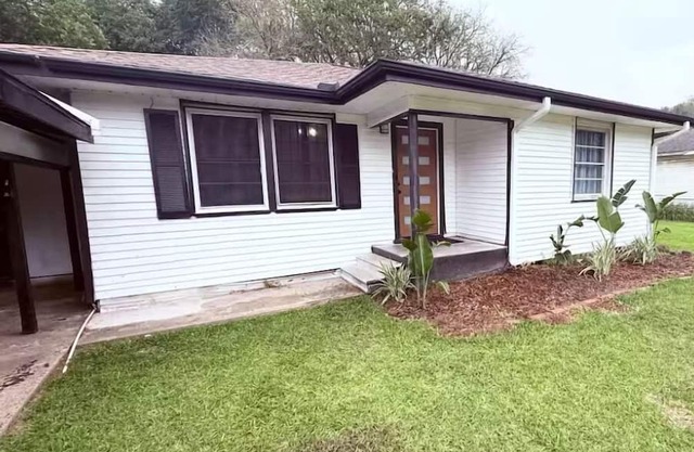 Birdwatchers Paradise - Pool & Fire pit