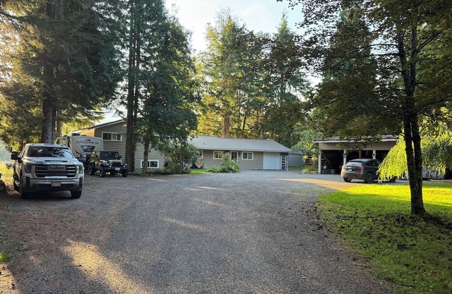 Riverfront Retreat on the Skeena