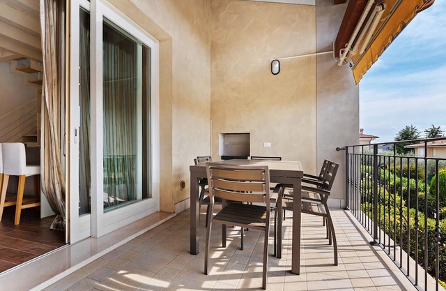 Apartment 'Castello A Raffa' with Mountain View, Wi-Fi and Air Conditioning