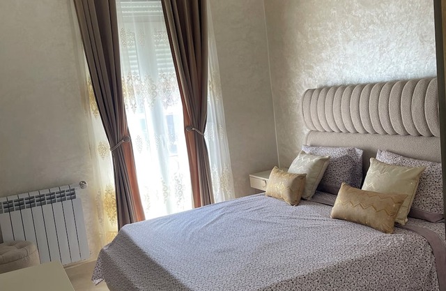 Beautiful apartment elegant bright spacious and complete with everything you need