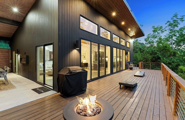 Hydro Pool + Hot Tubs + Cold Plunge Views Luxe Dual Retreats 6BR Sleeps 16