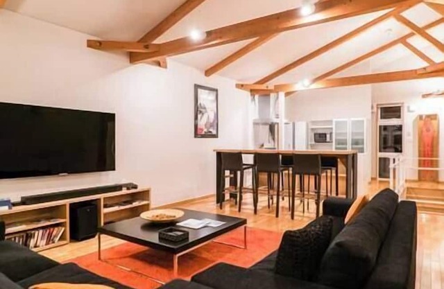 Casi67 West by Elite Havens