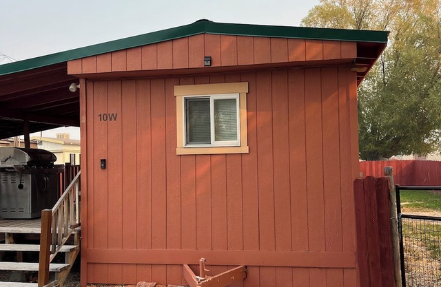 Salmon River Hideaway with Hottub