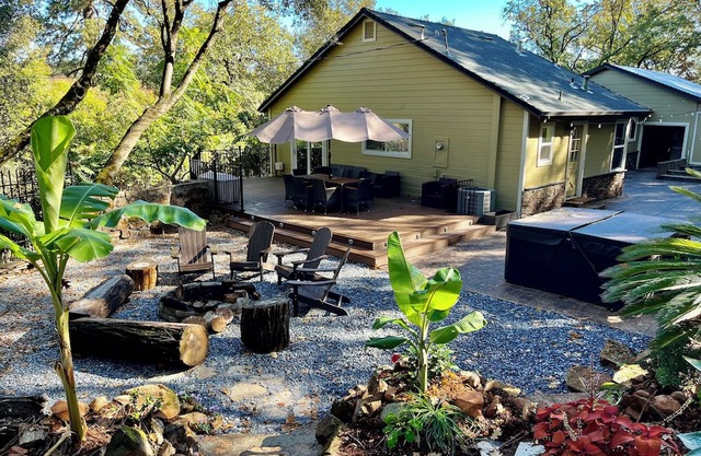 Private home Ski Hot Tub Fire Pit Apple Hill Tahoe Historic Placerville