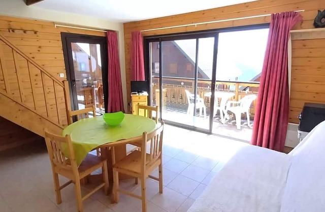 Joubelle Residence - Apartment 6 people cozy in chalet in Reallon