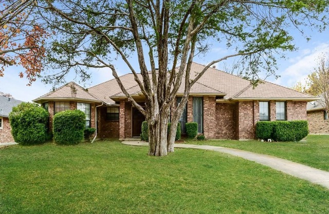 3-bedroom house in fantastic DeSoto with AC, WiFi