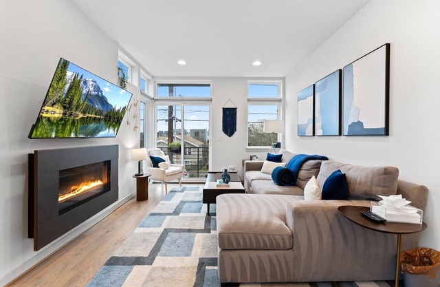 Ballard`s Best: Patio & Style