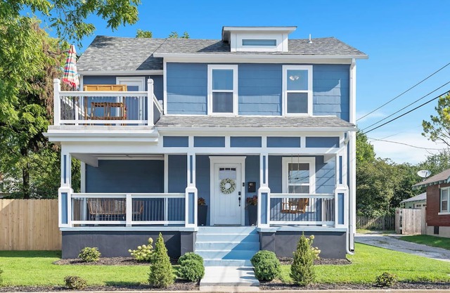 NEW The Wild Rose - Cozy and Bright IG Worthy