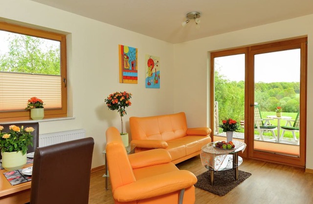 Apartment in Mצrz with Garden