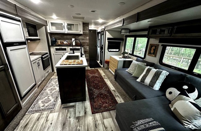 Secluded in Nature Luxury RV