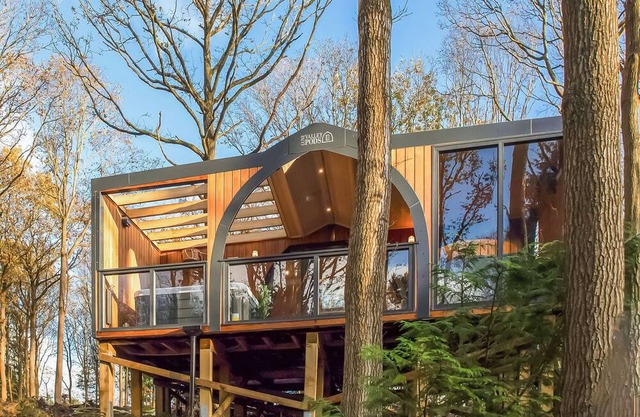 Meadowsweet Treehouse