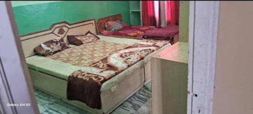 Naresh guest house