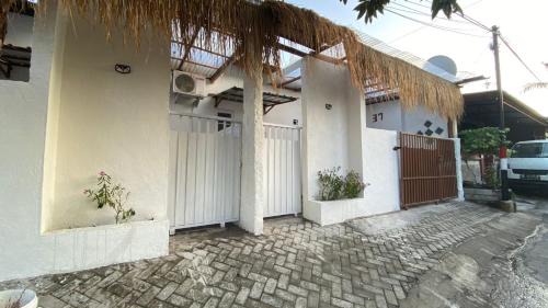 Mandalika Home