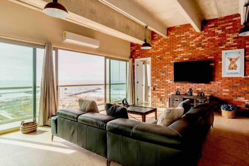 OCEAN & MARINA Views 3 Bedroom apartment@Ensenada