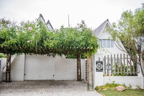 Onrus Family Beach house - A-frame Charm