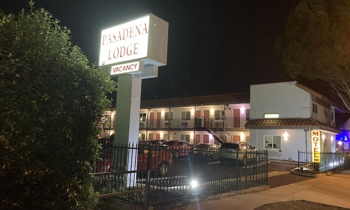 Lamanda Park Hotel | Pasadena Lodge