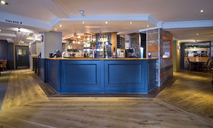 Havering Hotel | London Romford (Mercury Gardens)