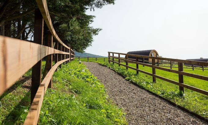 Broadford Hotel | Luxury Two-Bed Glamping Pod in County Clare 2