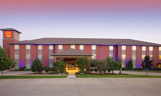 Bloomington Hotel | Parke Regency Hotel & Conf Ctr., BW Signature Collection