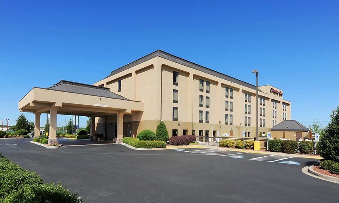 Gaffney Hotel | Hampton Inn Gaffney