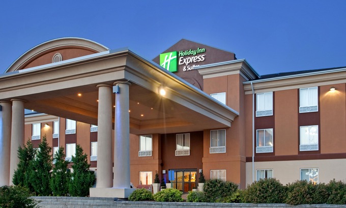 Lawrence Hotel | Holiday Inn Express Lawrence, an Ihg Hotel