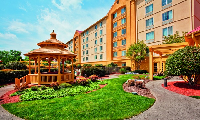Winston - Salem Hotel | La Quinta by Wyndham Winston-Salem