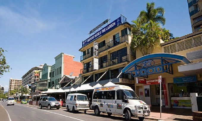Cairns Central Business District Hotel | Global Backpackers Cairns
