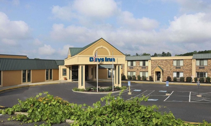 Richfield Hotel | Quality Inn & Suites