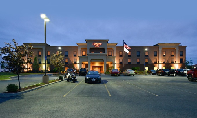 Utica Hotel | Hampton Inn Utica