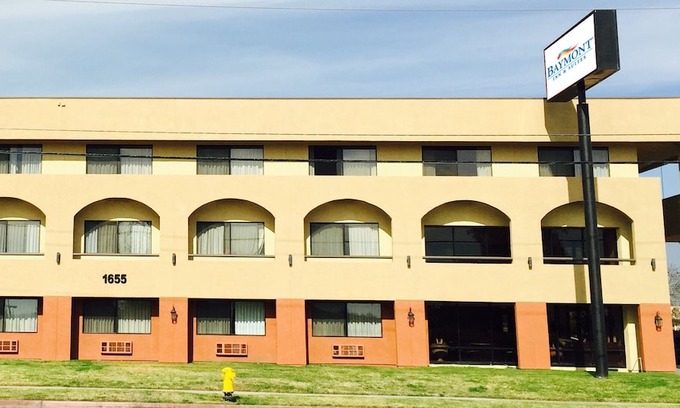 Ontario Hotel | Baymont by Wyndham Ontario