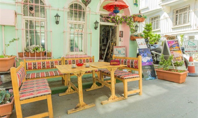 Harbiye Hotel | Taksim Hostel Green House Istanbul