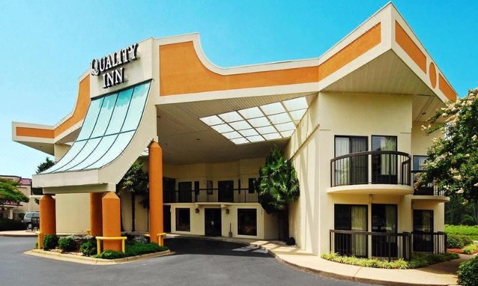 Selma Hotel | Quality Inn Selma