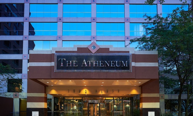 Greektown Historic District Hotel | Atheneum Suite Hotel