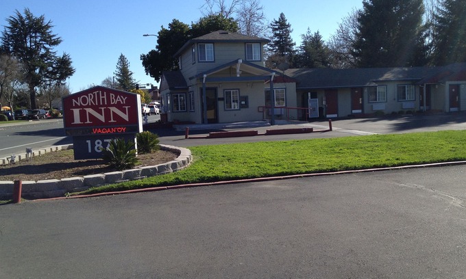 North Junior College Neighborhood Association Hotel | North Bay Inn Santa Rosa