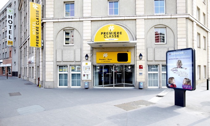 Suresnes Hotel | Premiere Classe Paris Ouest Pont de Suresnes