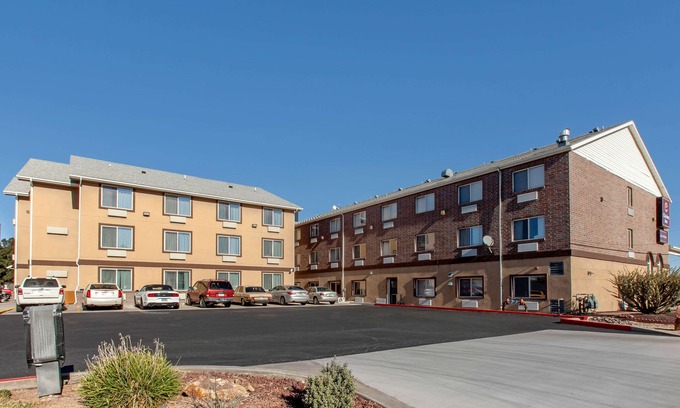 Kingman Hotel | Clarion Inn Kingman I-40 Route 66