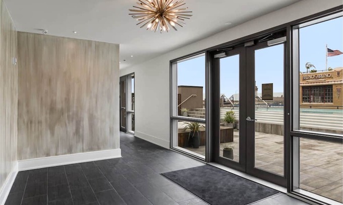 Central Business District House | Roami at The Brandywine | Heated Pool |4 Bed Combo