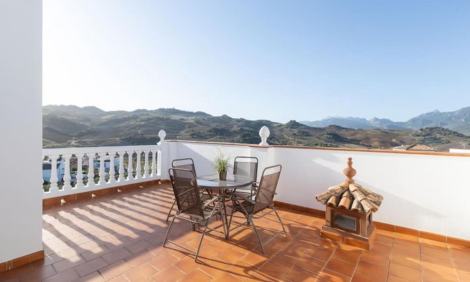 Montecorto House | Casa de Teones Montecorto Picina pribada