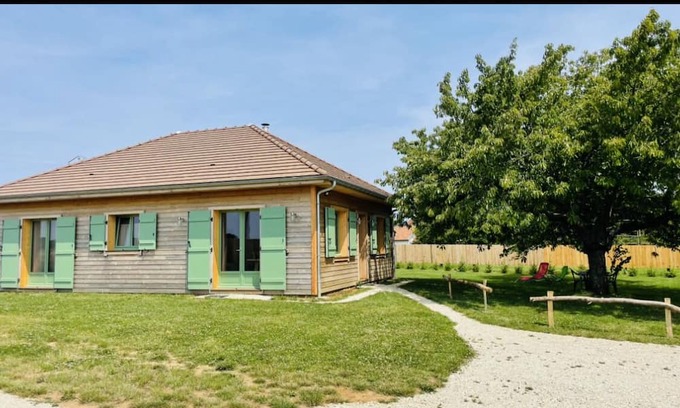 Paisy-Cosdon House | The Wooden Houses