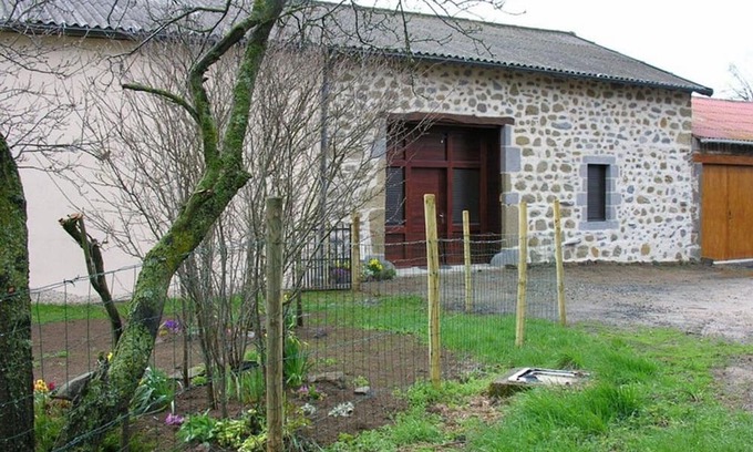 Andelat Cottage | Gite Andelat, 3 bedrooms, 6 persons