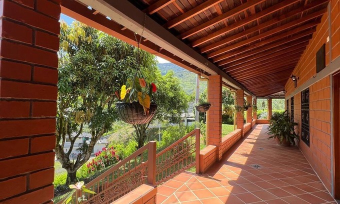 Santo Domingo Hotel | Centro Turistico Mountain View