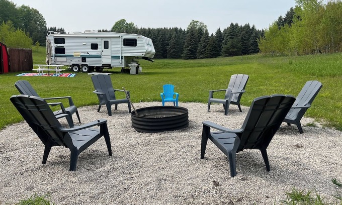 Kingsley RV Rental | Peaceful, beautiful place to reset and relax this summer and fall.