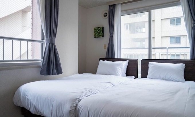 Nakajimakoen Apartment | LUMORA