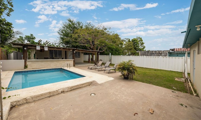 Aibonito Villa | Pool Villa Pet-friendly Near Beach
