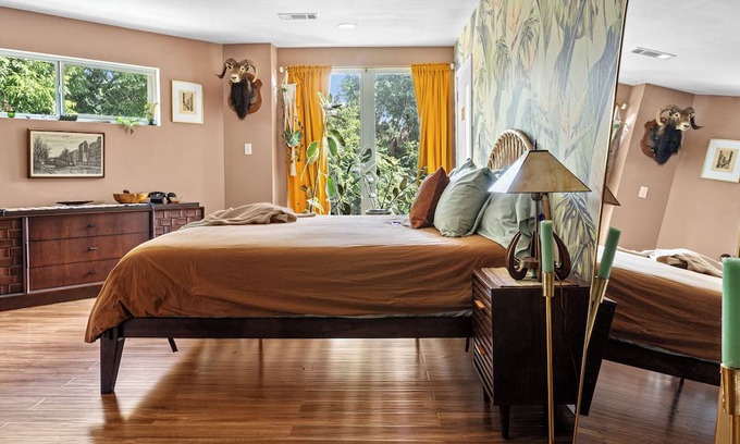 Bywater Bed & Breakfast | The Railyard NOLA