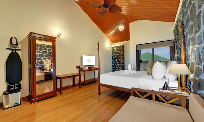 Mahabaleshwar Hotel | Alokik Sharanam Zinc Journey by The Fern