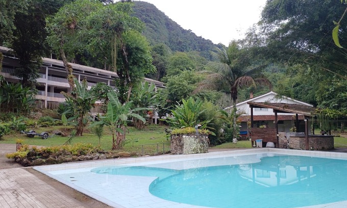 Ponta Do Partido Hotel | Clube Ibiza