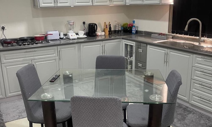 Medina Apartment | Spacious 6-bedroom apartment in delightful Madinah with WiFi, AC