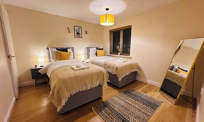 Ely House | Cosy, warm home with a Garden in Ely, Cambridgeshire